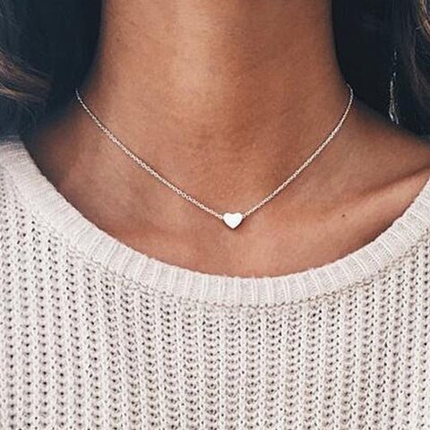 Collier pendentif Fashion mode - motifs petit coeur